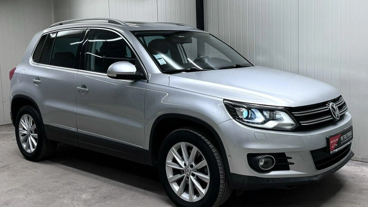 Volkswagen Tiguan cena 49900 przebieg: 209000, rok produkcji 2012 z Żmigród małe 562